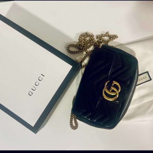 Gucci Handbags - Gucci Marmont Super Mini